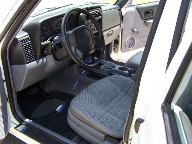 Jeep Cherokee 1997 photo 1