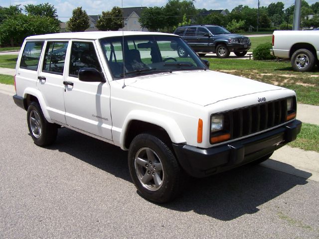 Jeep Cherokee 1997 photo 2