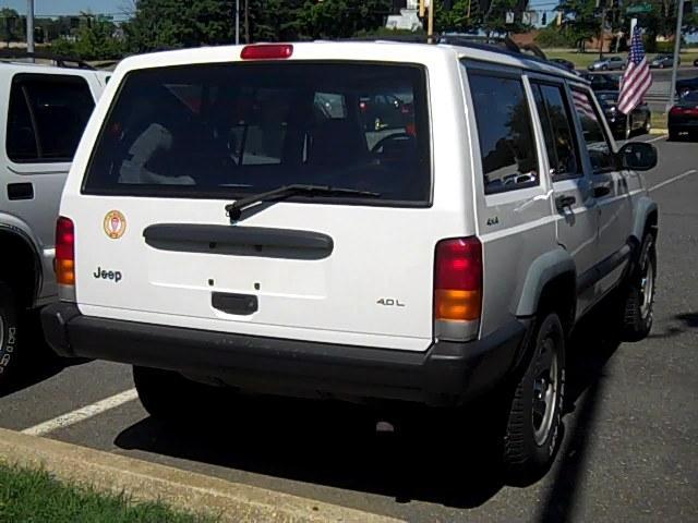 Jeep Cherokee 1997 photo 2