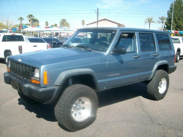 Jeep Cherokee 1997 photo 1