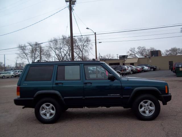 Jeep Cherokee 1997 photo 3