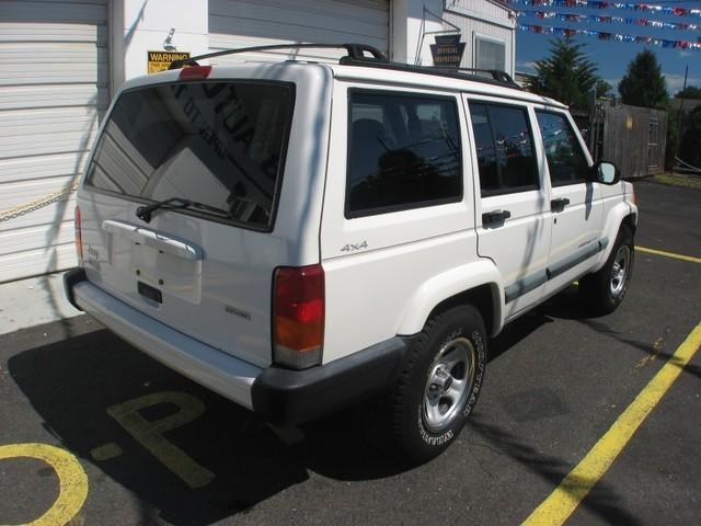 Jeep Cherokee 1997 photo 2