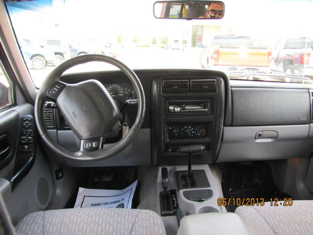 Jeep Cherokee 1998 photo 1