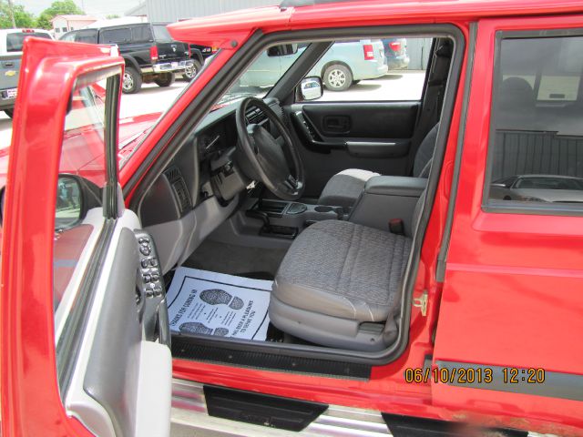 Jeep Cherokee 1998 photo 9