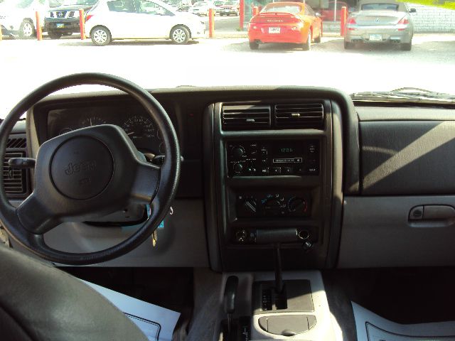 Jeep Cherokee 1998 photo 2