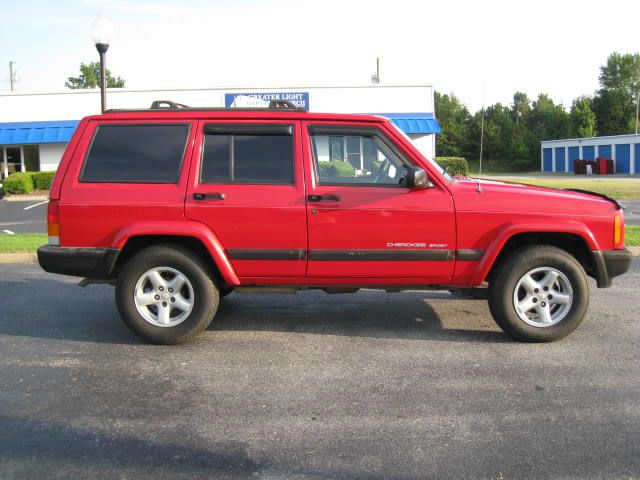 Jeep Cherokee 1999 photo 2