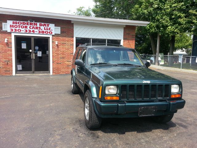 Jeep Cherokee 1999 photo 2