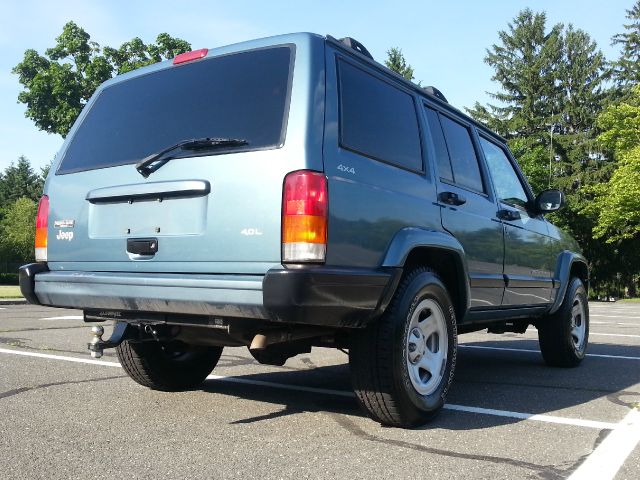 Jeep Cherokee 1999 photo 10