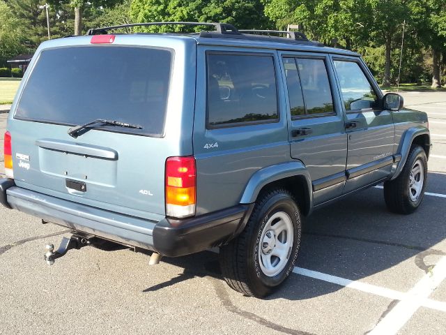 Jeep Cherokee 1999 photo 11