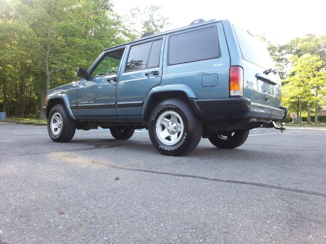 Jeep Cherokee 1999 photo 22