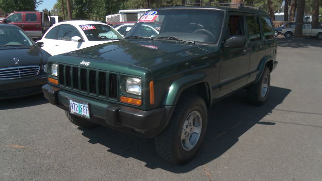 Jeep Cherokee 1999 photo 3