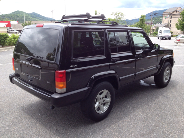 Jeep Cherokee 1999 photo 2