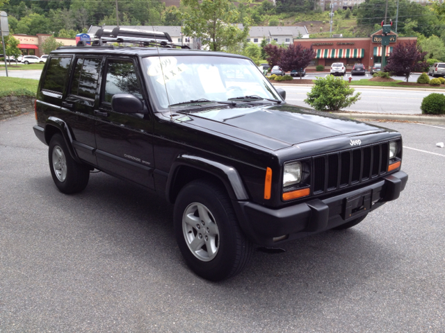 Jeep Cherokee 1999 photo 3