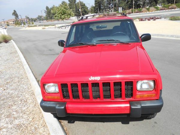 Jeep Cherokee 1999 photo 3