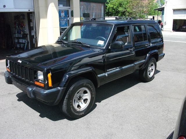 Jeep Cherokee 1999 photo 2