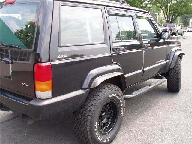 Jeep Cherokee 1999 photo 2