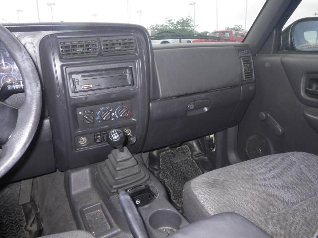 Jeep Cherokee 1999 photo 3