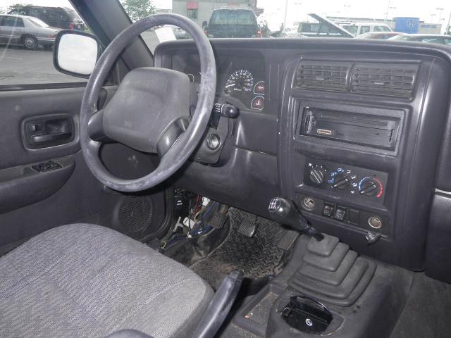 Jeep Cherokee 1999 photo 4