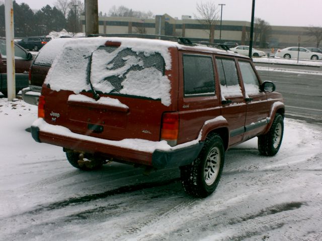 Jeep Cherokee 1999 photo 1