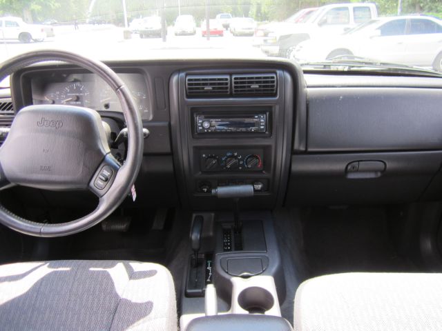 Jeep Cherokee 1999 photo 2