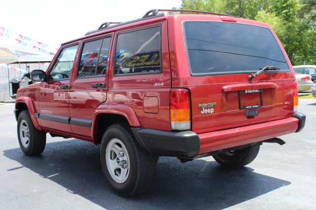 Jeep Cherokee 1999 photo 2