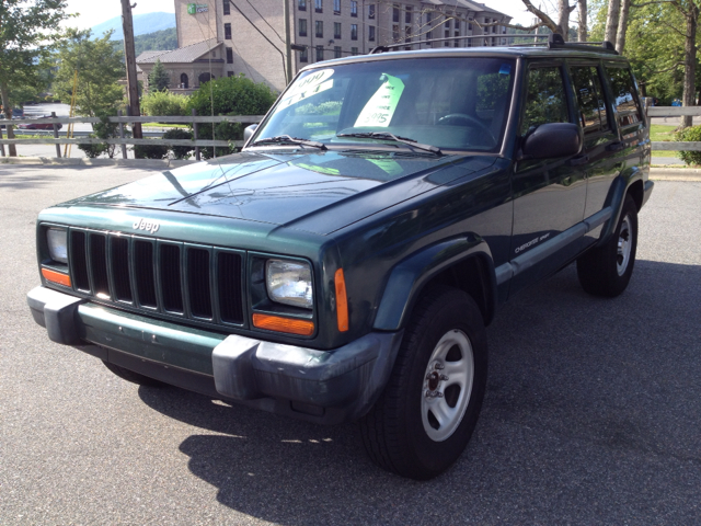 Jeep Cherokee 1999 photo 3