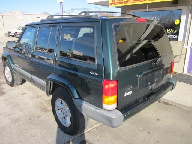 Jeep Cherokee 1999 photo 3