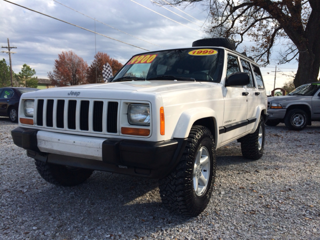 Jeep Cherokee 1999 photo 3