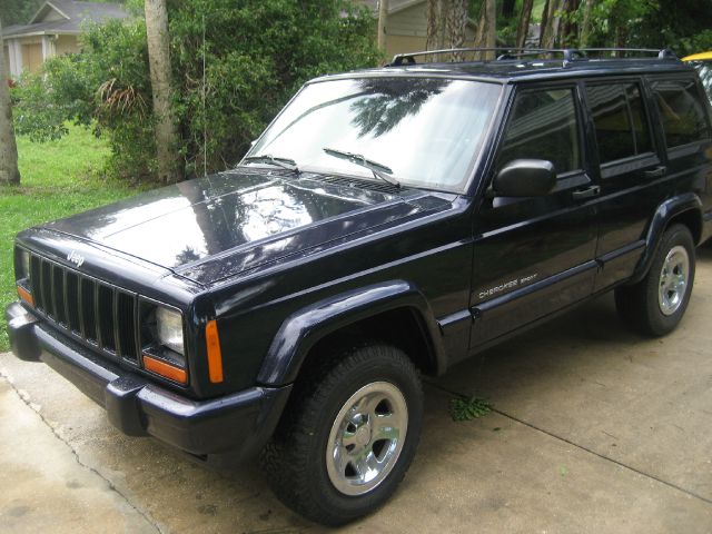 Jeep Cherokee 1999 photo 1