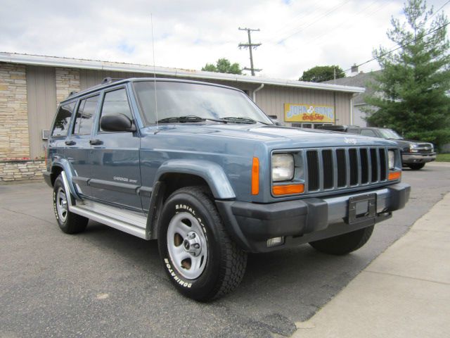 Jeep Cherokee 1999 photo 2