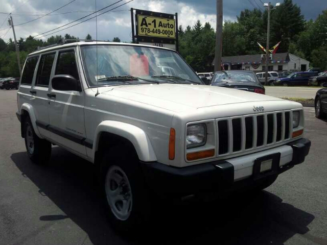 Jeep Cherokee 1999 photo 4