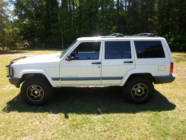 Jeep Cherokee 1999 photo 5