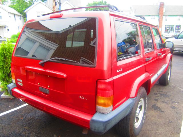 Jeep Cherokee 1999 photo 1