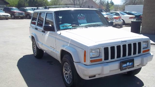 Jeep Cherokee Super SUV