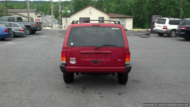 Jeep Cherokee 1999 photo 2