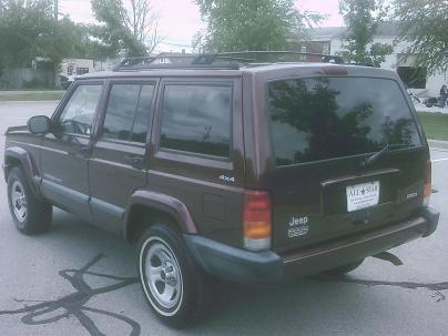 Jeep Cherokee 2000 photo 1