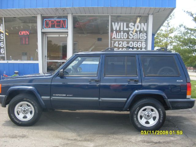 Jeep Cherokee 2000 photo 1