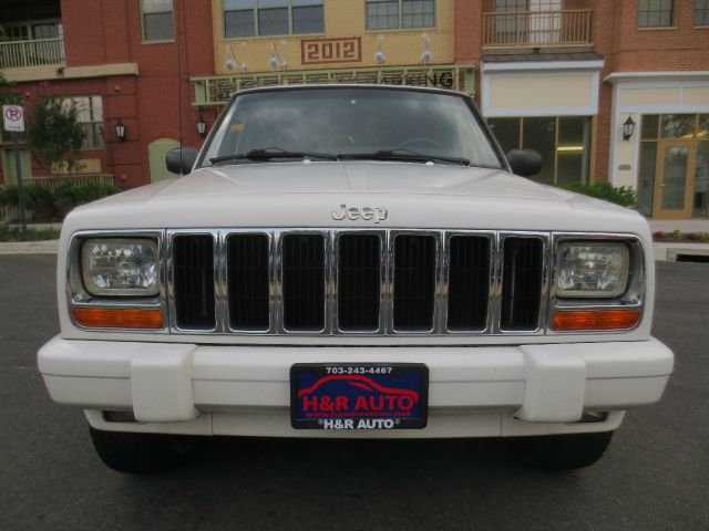 Jeep Cherokee 2000 photo 1