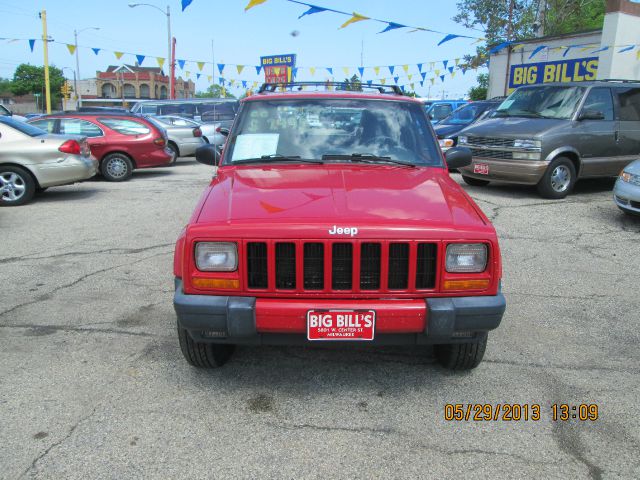 Jeep Cherokee Base GLS LX SUV