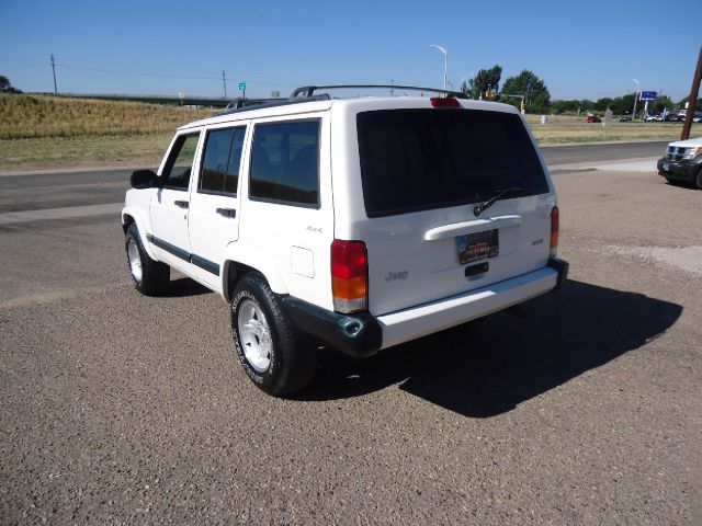 Jeep Cherokee Base GLS LX SUV