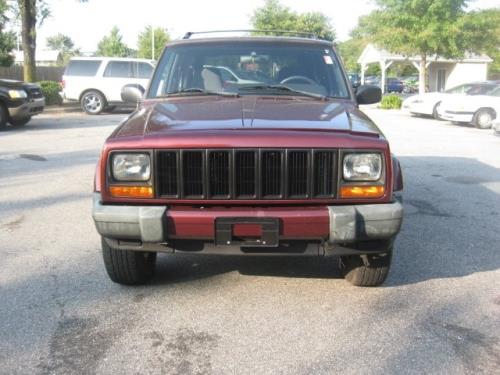 Jeep Cherokee 2000 photo 2