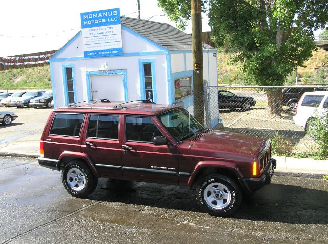 Jeep Cherokee Base GLS LX SUV