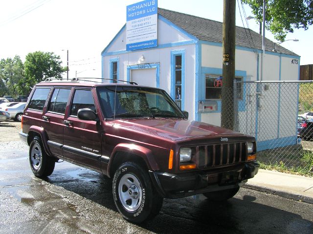 Jeep Cherokee 2000 photo 1