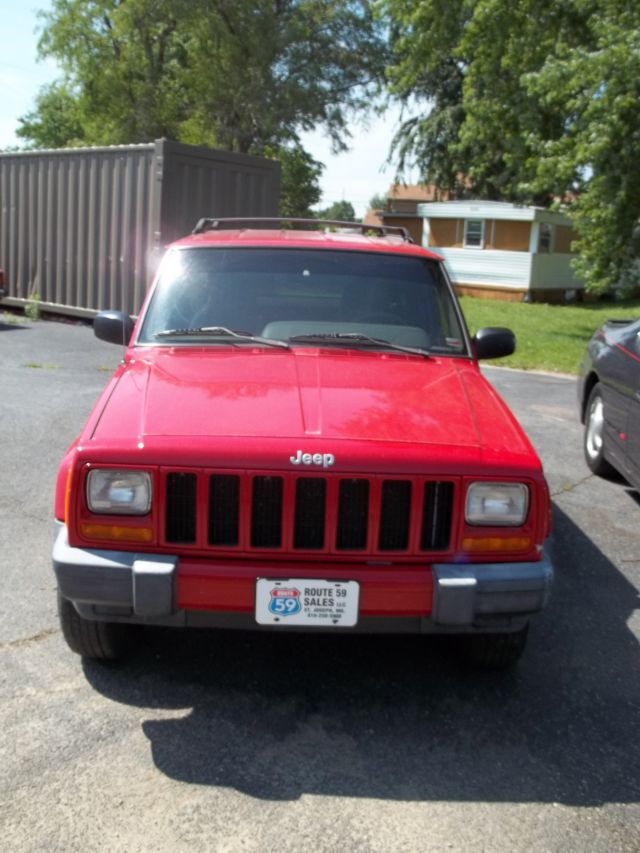 Jeep Cherokee 2000 photo 3