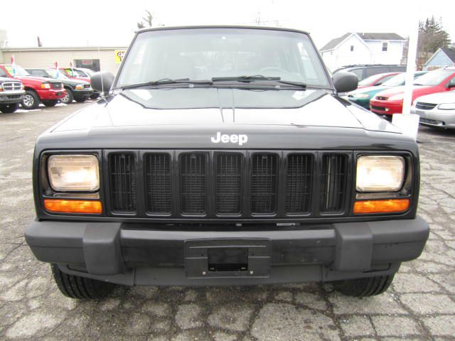 Jeep Cherokee 2000 photo 21