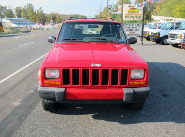 Jeep Cherokee 2000 photo 3