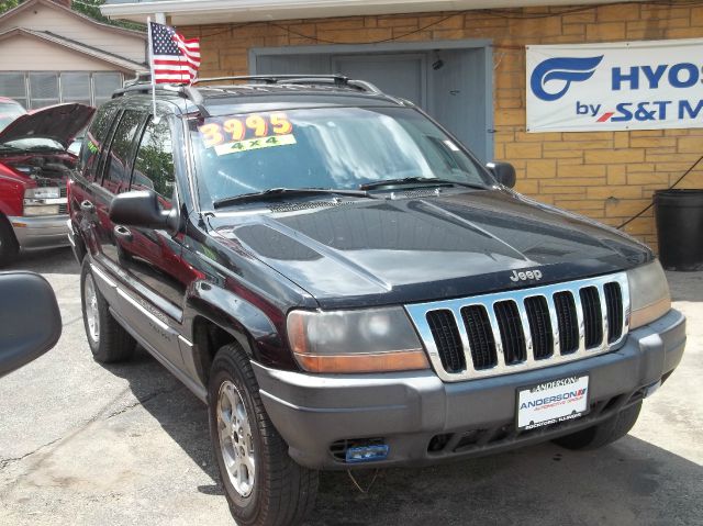 Jeep Cherokee 2000 photo 1