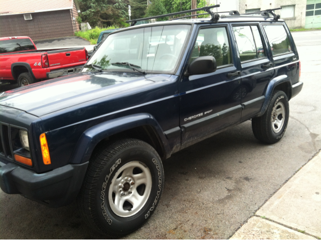 Jeep Cherokee Unknown SUV