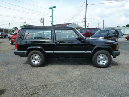 Jeep Cherokee 2000 photo 3