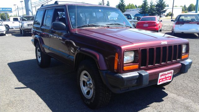 Jeep Cherokee 2000 photo 2